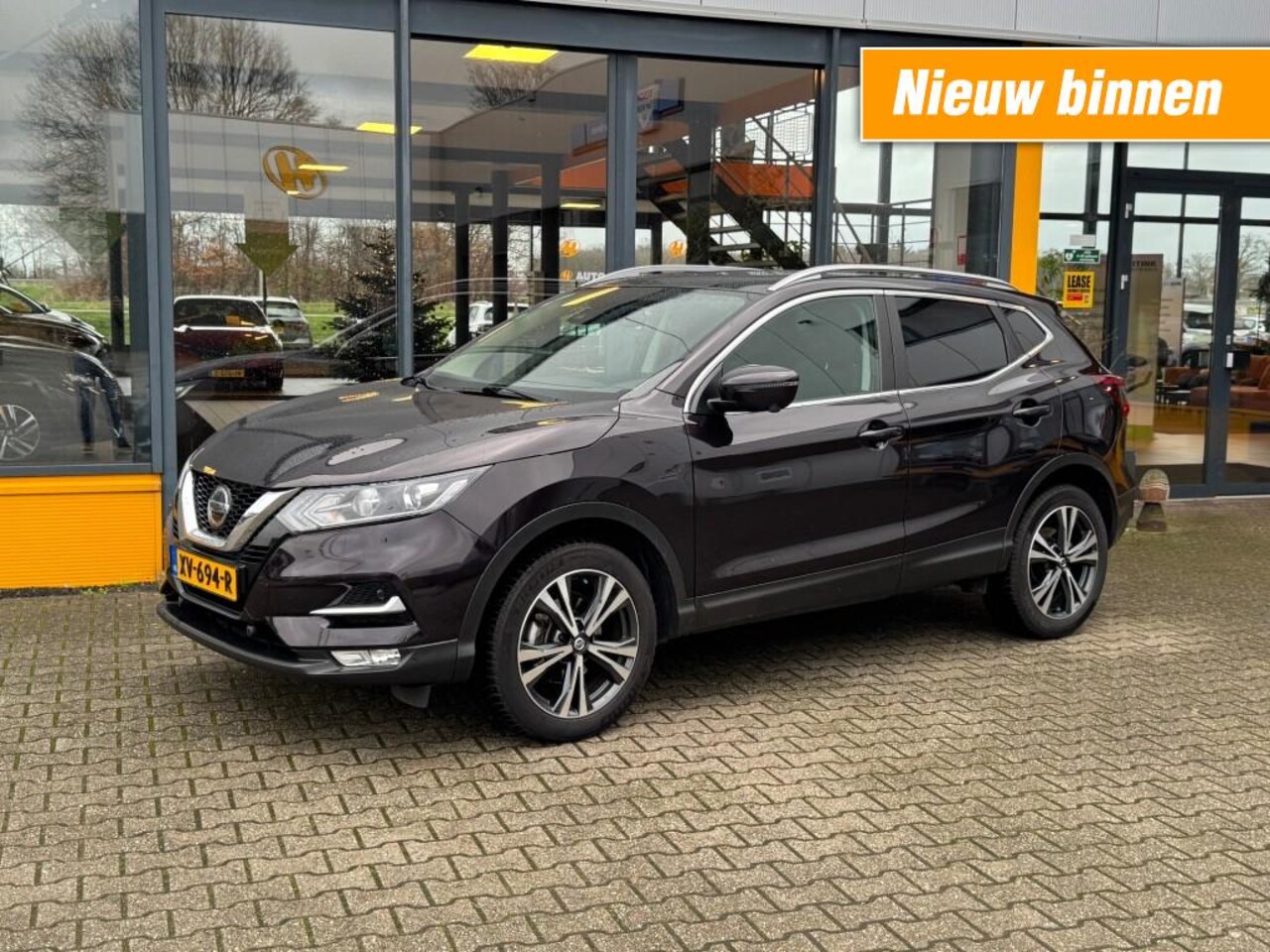 Nissan Qashqai - 1.2  N-Connecta - Panoramadak - Navi - camera - AutoWereld.nl