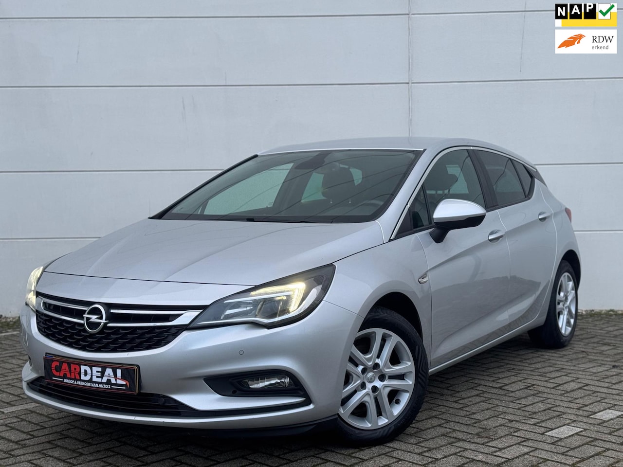 Opel Astra - 1.0 Online Edition 2018 5DRS|CLIMA|CRUISE|NAVI|FULL OPTION - AutoWereld.nl