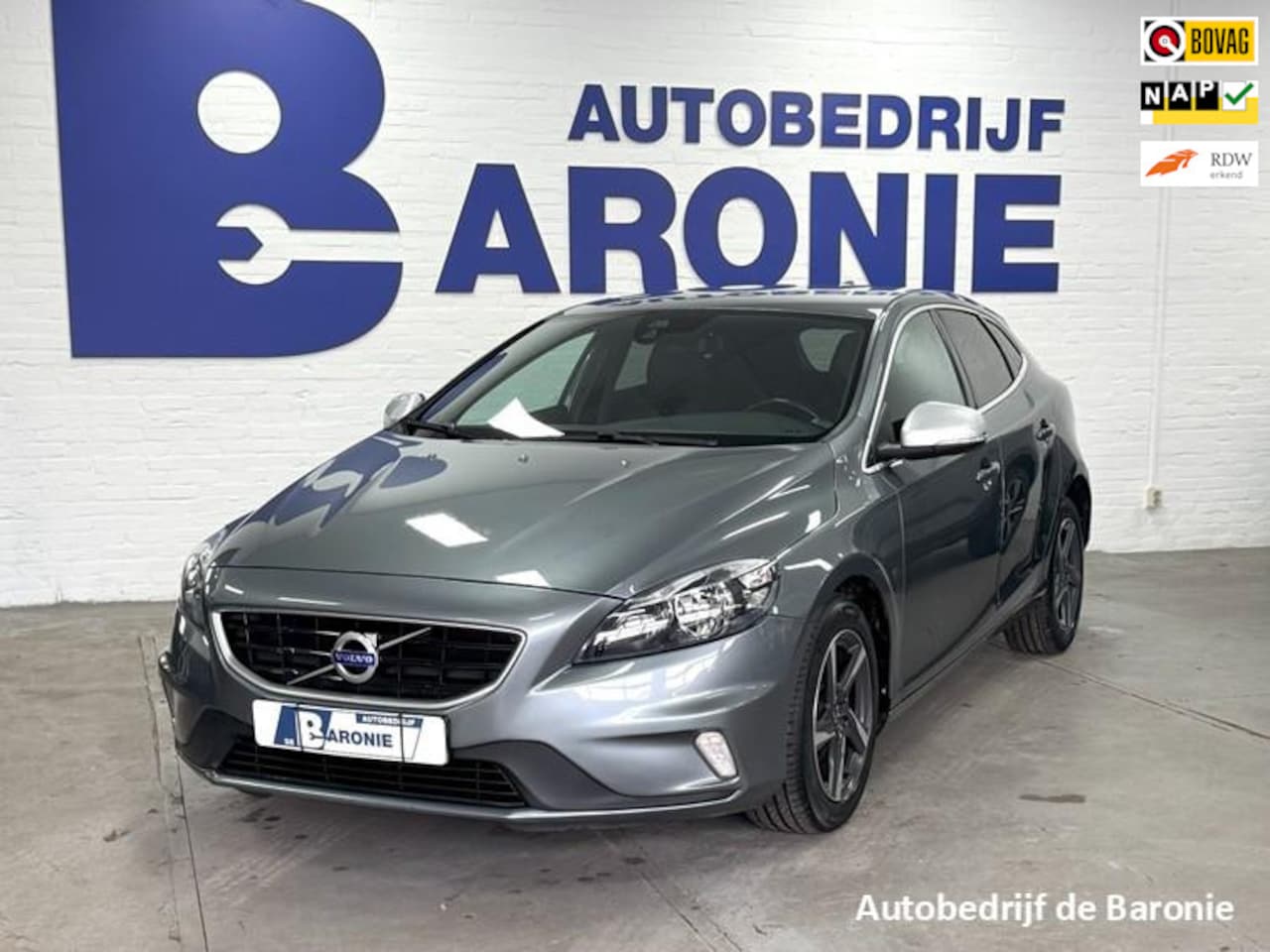 Volvo V40 - 2.0 D2 R-Design Business 2.0 D2 R-Design Business - AutoWereld.nl