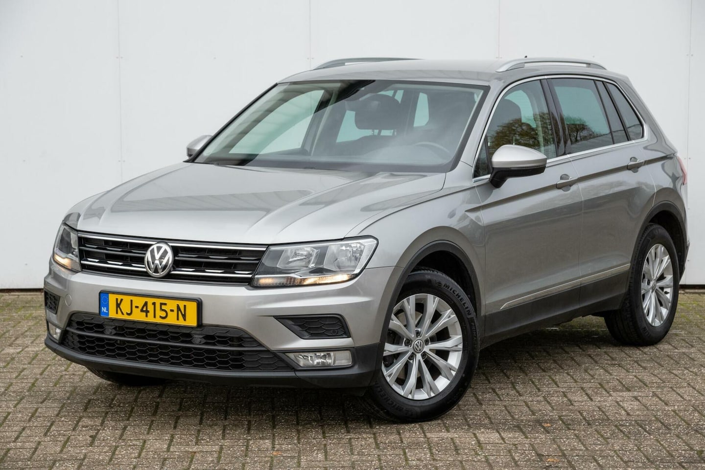 Volkswagen Tiguan - 1.4 TSI Comfortline | Elek.Trekhaak - AutoWereld.nl