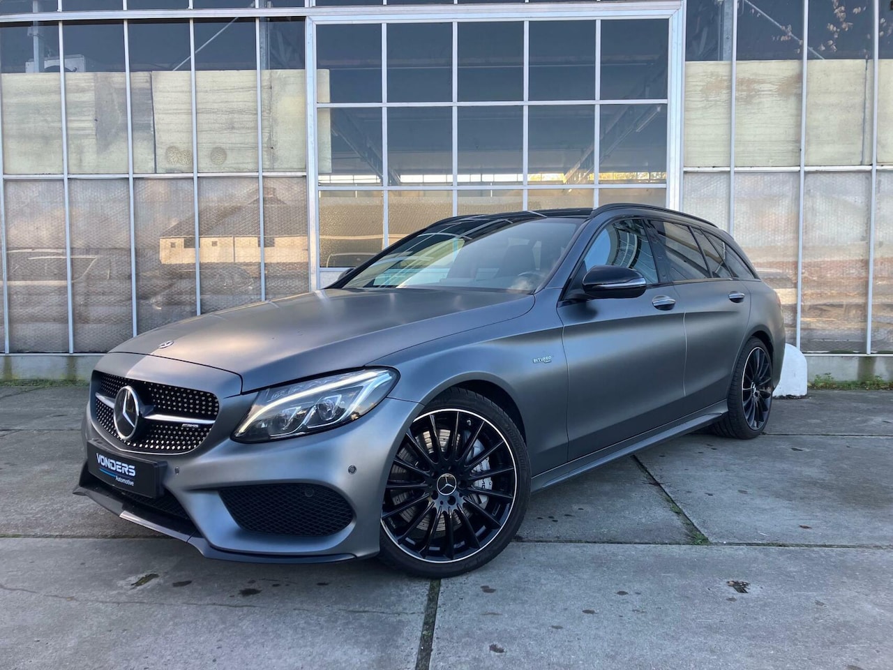 Mercedes-Benz C-klasse - AMG 43 4MATIC Premium Plus Pack | HUD | PANO | MAT | BURMESTER - AutoWereld.nl