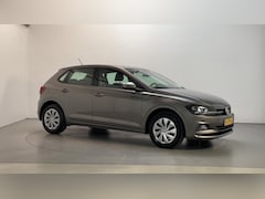 Volkswagen Polo - 1.0 TSI Comfortline Parkeersensoren Navigatie DAB+ App-Connect