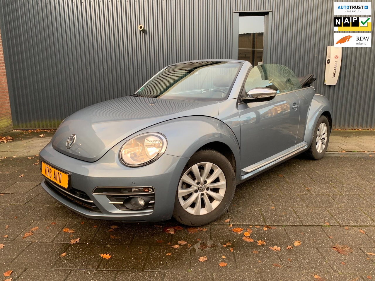 Volkswagen Beetle Cabriolet - 1.2 TSI Design 1.2 TSI Design, navi, cruise! - AutoWereld.nl