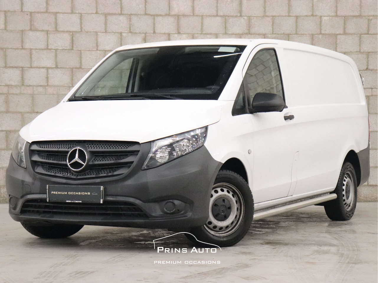 Mercedes-Benz Vito - 110 CDI Lang |TREKHAAK|SIDEBARS|BANK| - AutoWereld.nl