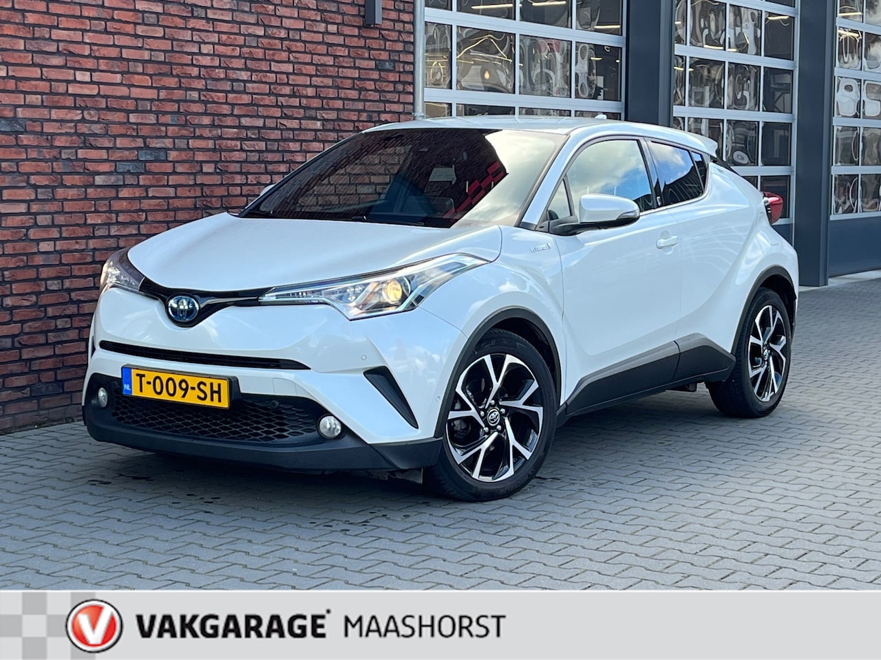 Toyota C-HR - 1.8 Hybrid Style AchteruitrijCam./PDC/LED/Clima/Airco/Cruise/Bluetooth - AutoWereld.nl