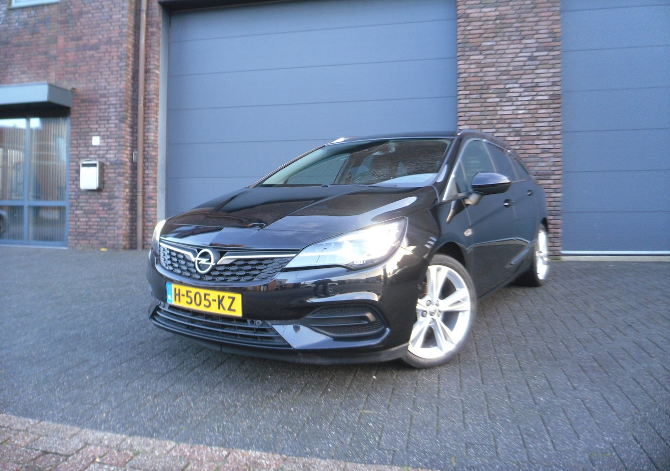 Opel Astra Sports Tourer - 1.5 CDTI Elegance 115d KM Nap - AutoWereld.nl