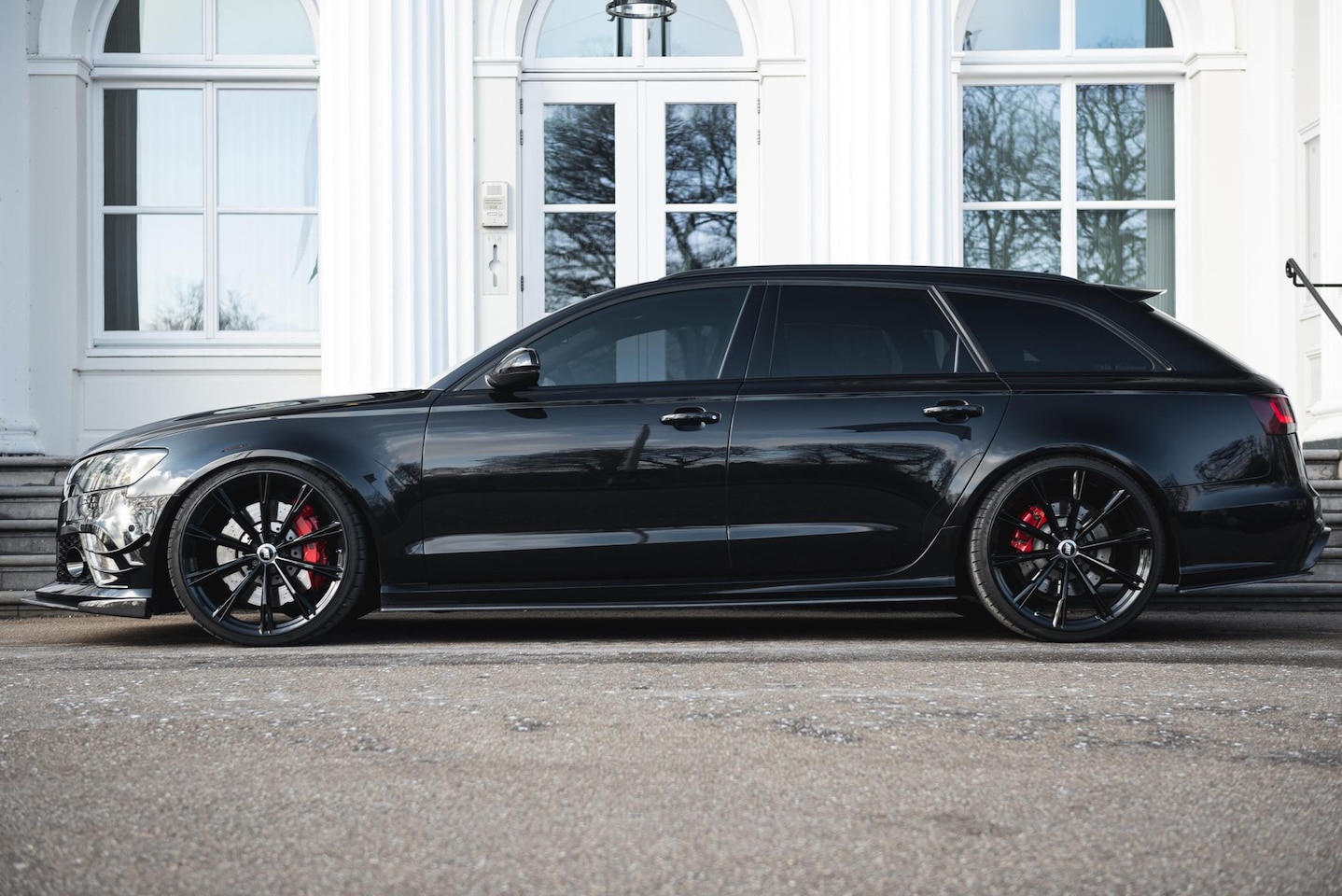 Audi RS6 - 4.0 TFSI quattro | Pano | Head-Up| Carbon | 360 camera - AutoWereld.nl