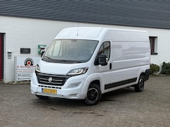 Fiat Ducato - GB 2.3 MJ 120pk L3H2 Pro/ Camera achter/ Trekhaak/ Navigatie/ 3 Zitplaatsen/ lichtmetalen