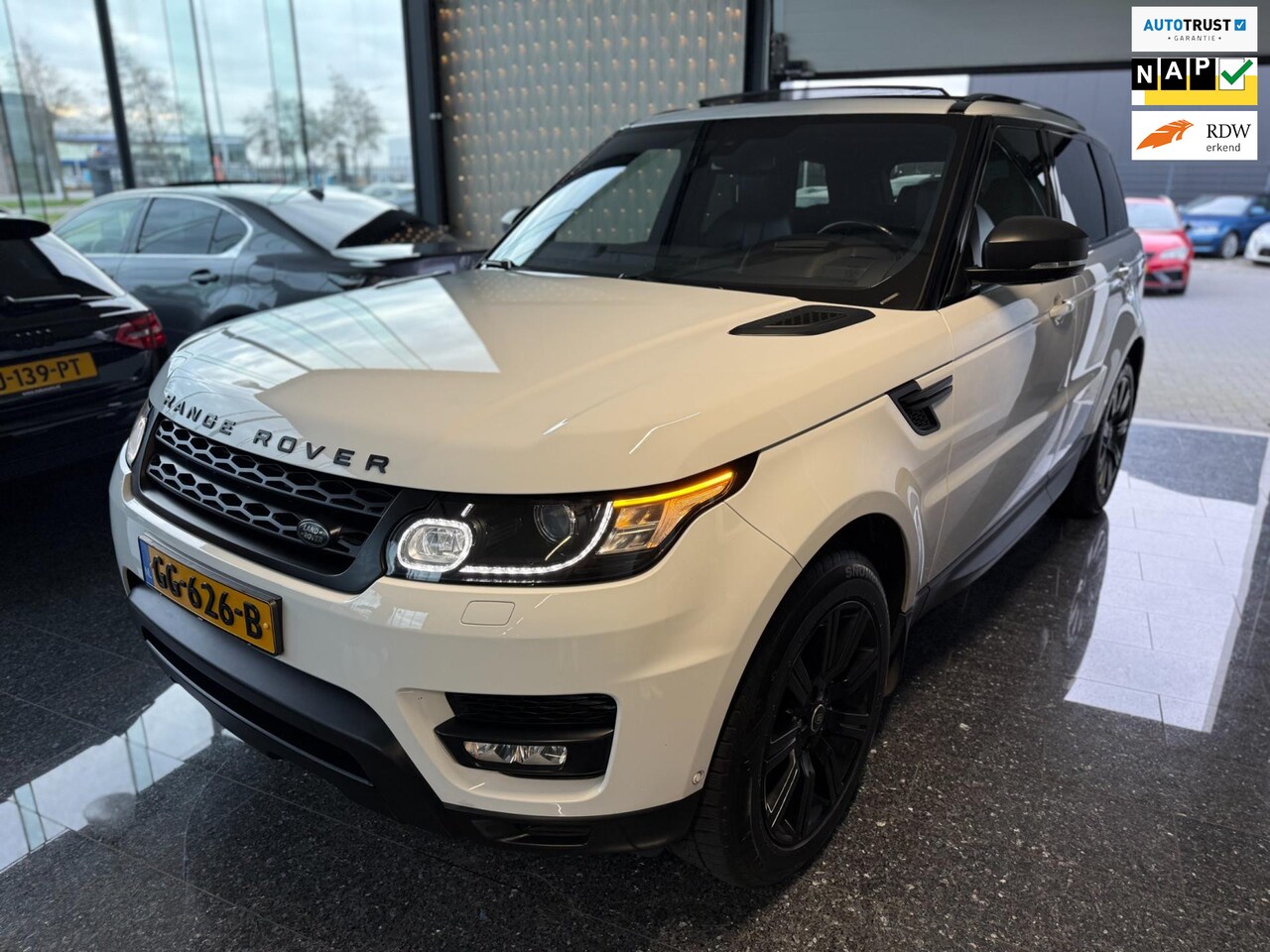 Land Rover Range Rover Sport - 3.0 TDV6 HSE Dynamic SPORT 2015 NAP Pano - AutoWereld.nl