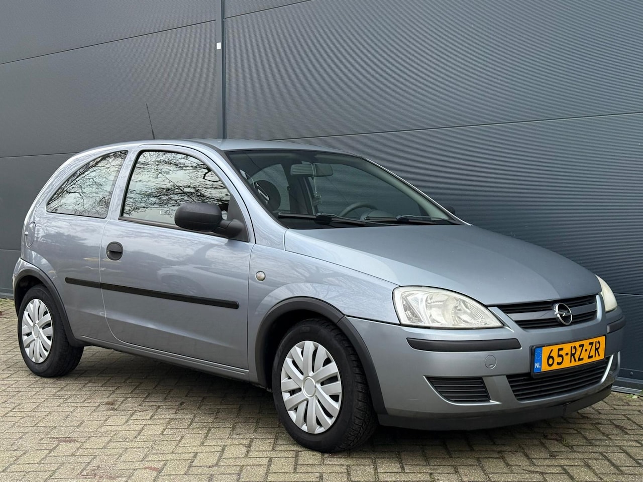 Opel Corsa - 1.2-16V Rhythm AIRCO | NWE APK - AutoWereld.nl