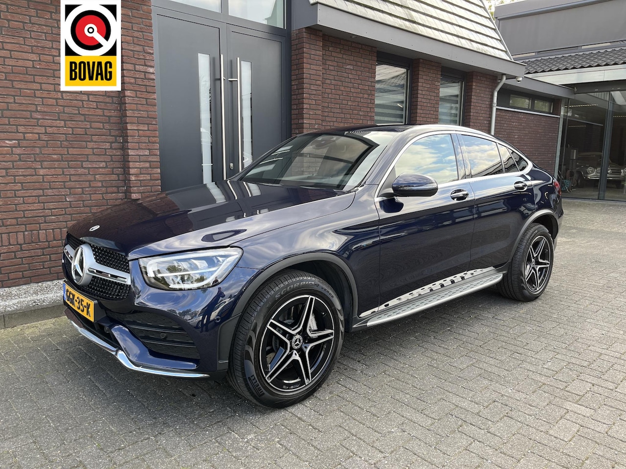 Mercedes-Benz GLC-klasse Coupé - 300e 4MATIC Business Solution AMG 300e 4MATIC Business Solution AMG - AutoWereld.nl