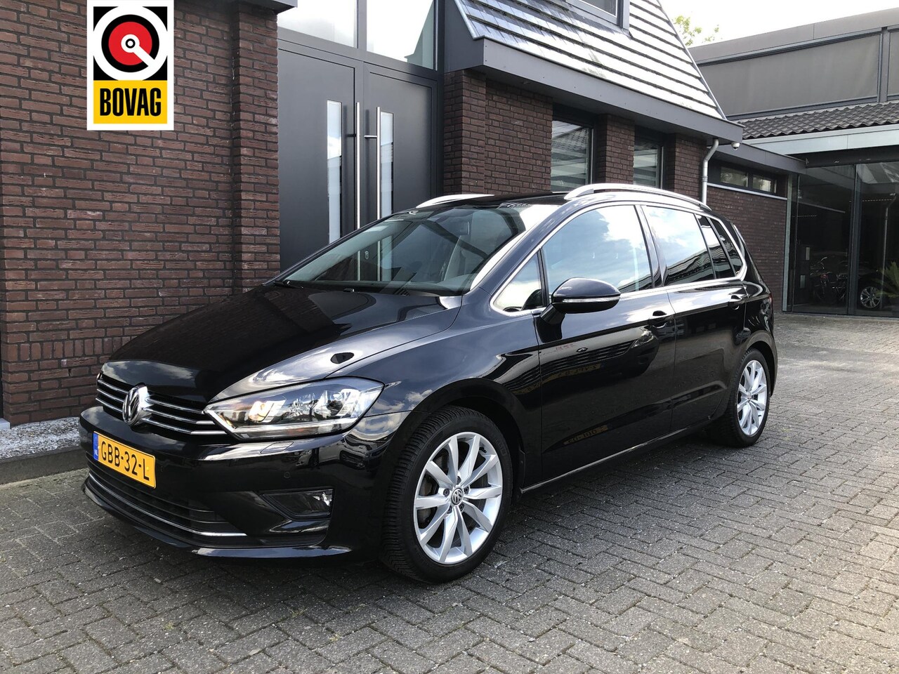 Volkswagen Golf Sportsvan - 1.4 TSI Highline AUTOMAAT | NAV | XENON | TEL | CRUISE CONTROL | PDC V+A - AutoWereld.nl