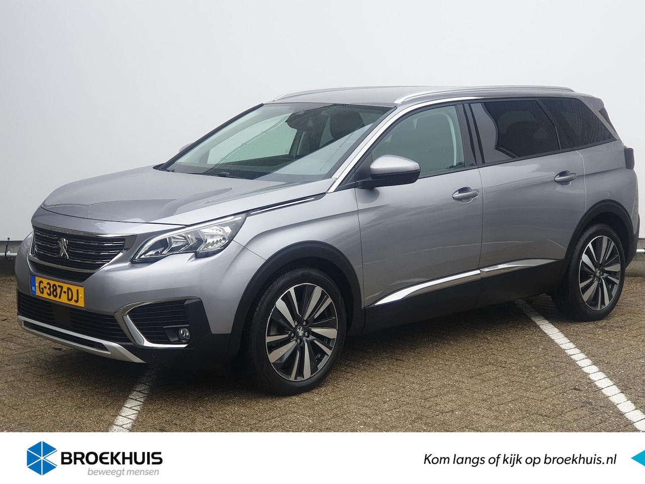 Peugeot 5008 - 1.2 PureTech Blue Lease Premium | Navigatie | Camera | Cruise Control - AutoWereld.nl