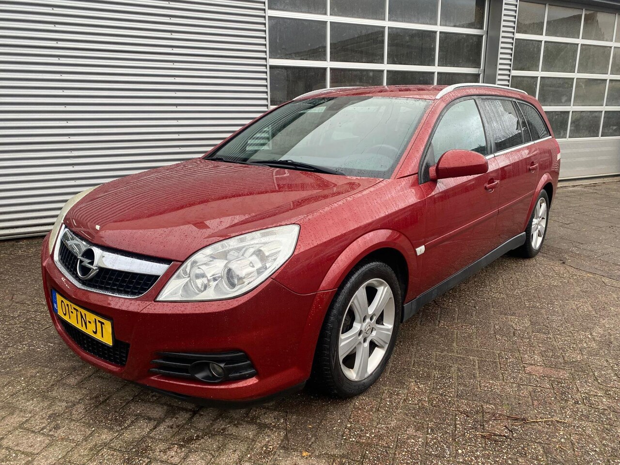 Opel Vectra Wagon - 2.2-16V Executive 2.2-16V Executive - AutoWereld.nl