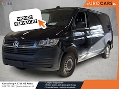 Volkswagen Transporter - 110pk L1H1 Airco Cruise control Trekhaak Camera Apple Carplay/Android Auto