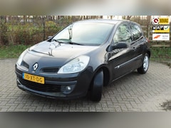 Renault Clio - 1.2 TCE Business Line