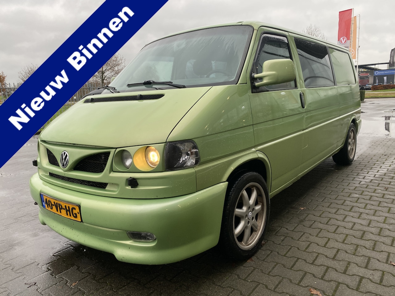 Volkswagen Transporter Caravelle - Projekt Zwo 2.5 TDI 332 DC - AutoWereld.nl