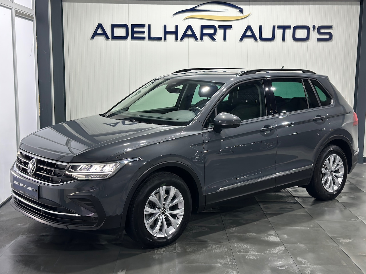 Volkswagen Tiguan - 1.5 TSI 150 PK / Nieuw model / Navigatie full map / Cruise control / Climate control / Par - AutoWereld.nl