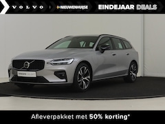 Volvo V60 - B3 Plus Dark | Trekhaak | Elektr. Panoramadak | Parkeerverwarming | Verwarmbare voorruit |