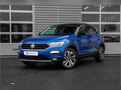 Volkswagen T-Roc - 1.5 TSI 150PK DSG | Navi | Apple car Play | PDC V+A