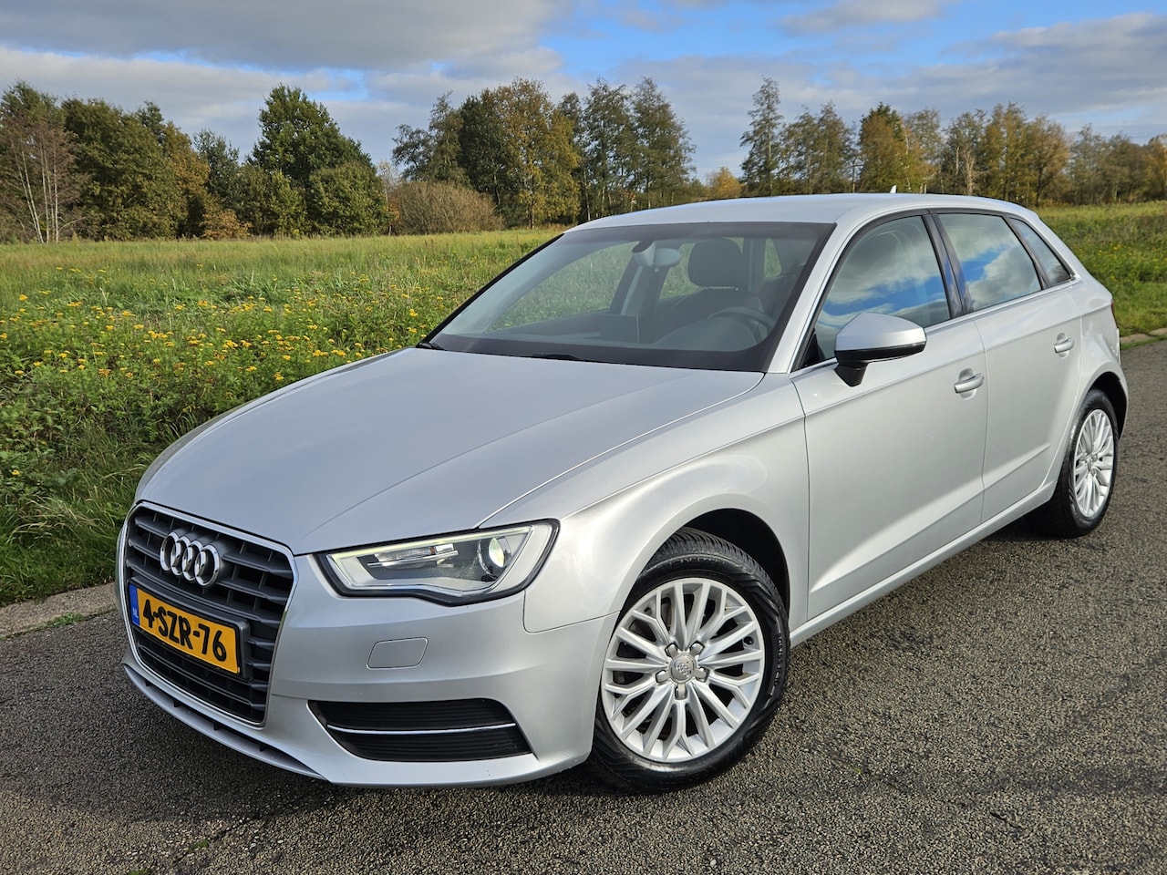 Audi A3 Sportback - 1.4 TFSI Ambiente Pro Line Plus 1.4 TFSI Ambiente Pro Line plus - AutoWereld.nl