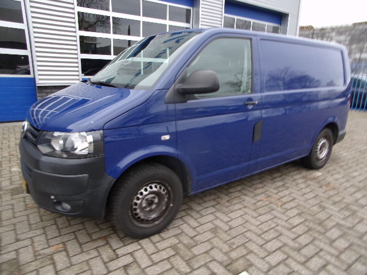 Volkswagen Transporter - 2.0 TDI AUTOMAAT COMFORTLINE - AutoWereld.nl