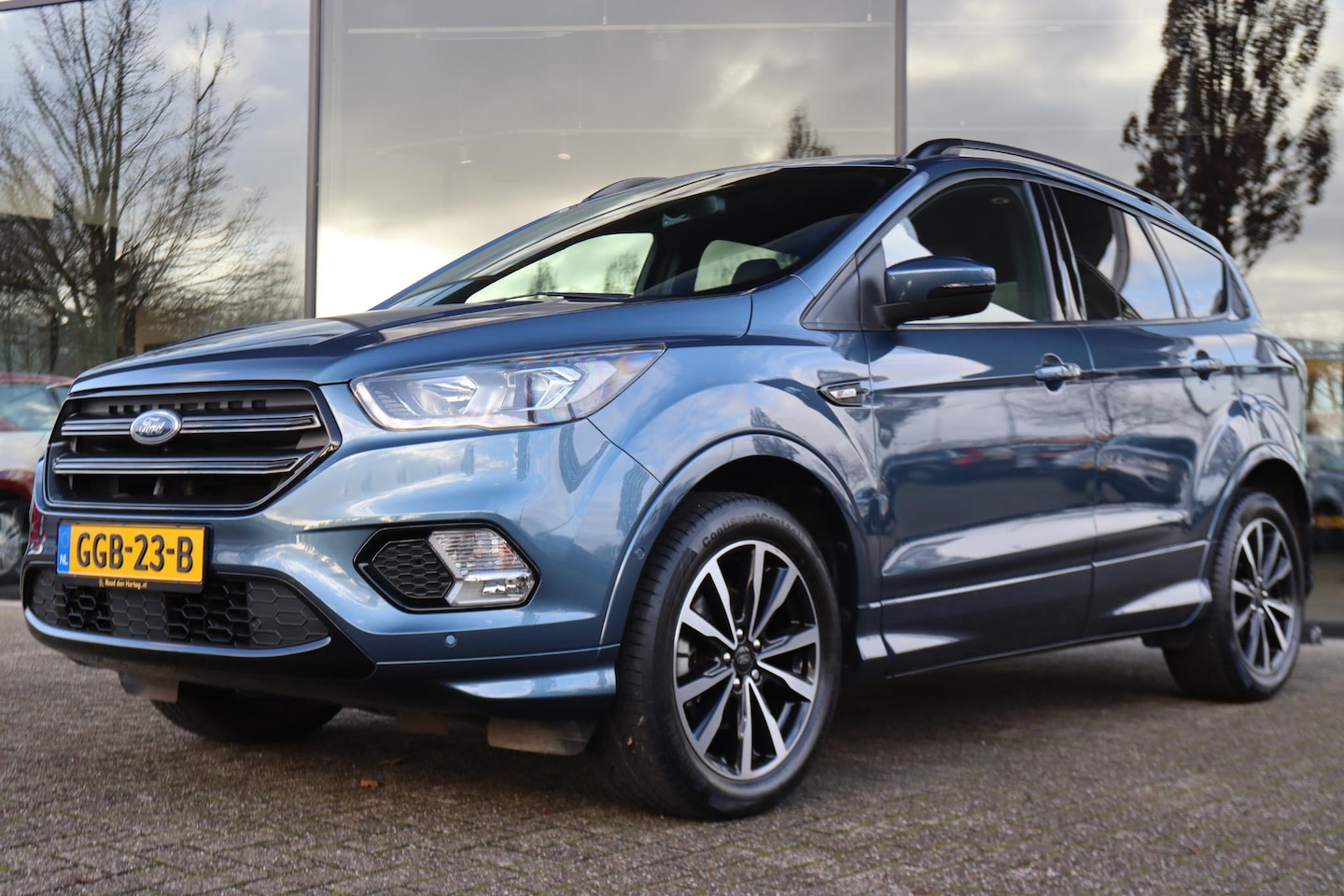 Ford Kuga - 1.5 ECOBOOST ST LINE | CARPLAY | CRUISE | CLIMATE  | PDC | KEY-LESS | - AutoWereld.nl