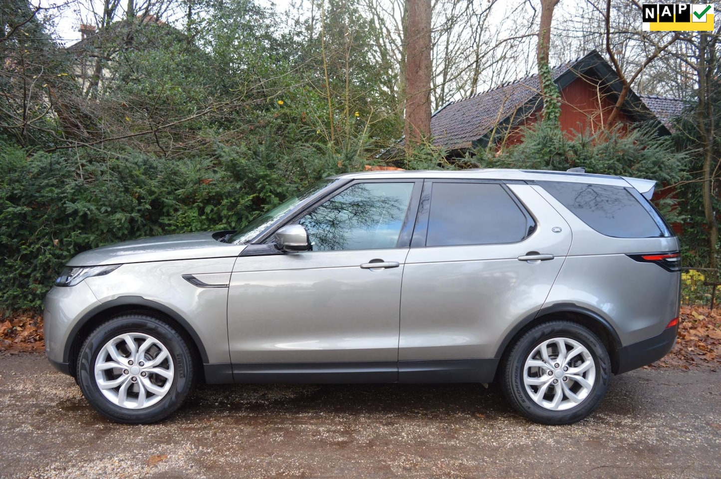 Land Rover Discovery - 3.0 Td6 SE Org NL/NAP/Grijs kenteken - AutoWereld.nl