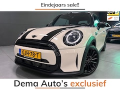 MINI Cabrio - 1.5 Cooper 136PK BLACK&WHITE NAVI/H-UP/V-COCKPIT/H-KARDON/CARPLAY///