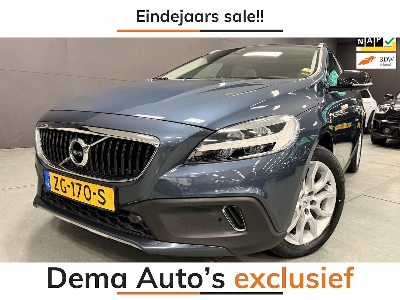 Volvo V40 Cross Country - 1.5 T3 Polar+ Luxury PANO/LED/DAB/LEDER/H-KARDON/ECC/PDC/CRUISE// - AutoWereld.nl