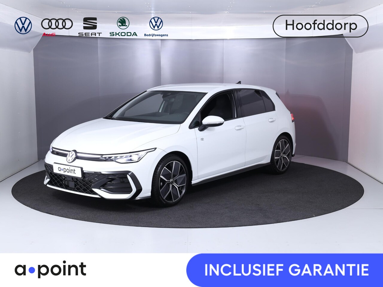 Volkswagen Golf - 1.5 eTSI R-Line Edition 150 pk Automaat (DSG) NW TYPE | Navigatie | Parkeersensoren | Acht - AutoWereld.nl