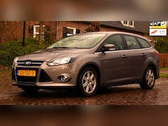 Ford Focus Wagon - 1.6 EcoBoost Lease Titanium Trekhaak Airco Navi ZEER MOOI