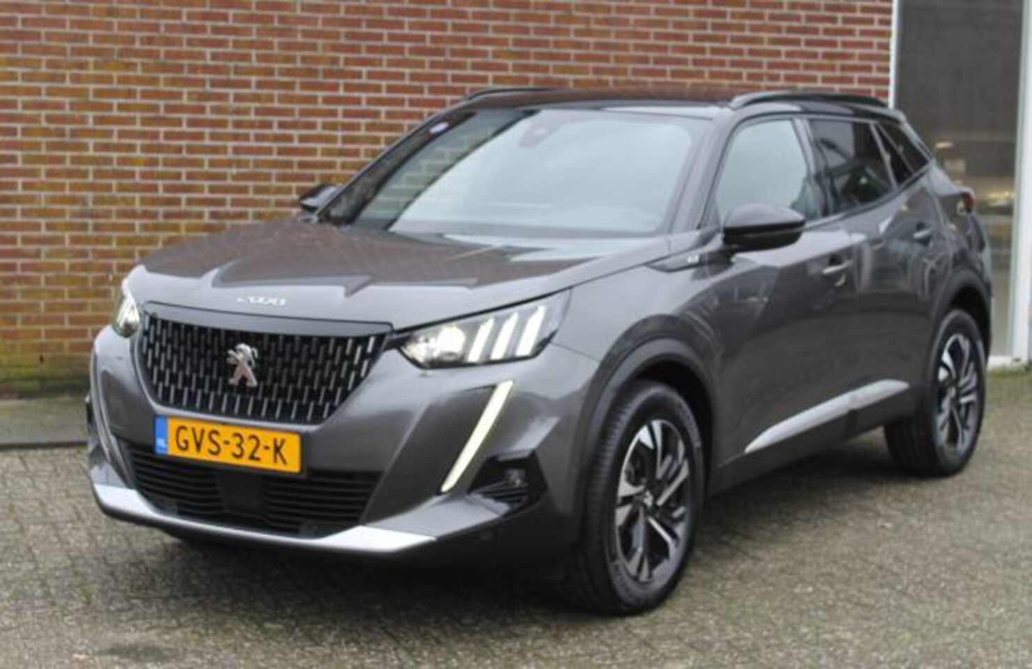 Peugeot 2008 - 1.2 PureTech GT 1.2 Puretech 130pk GT - AutoWereld.nl