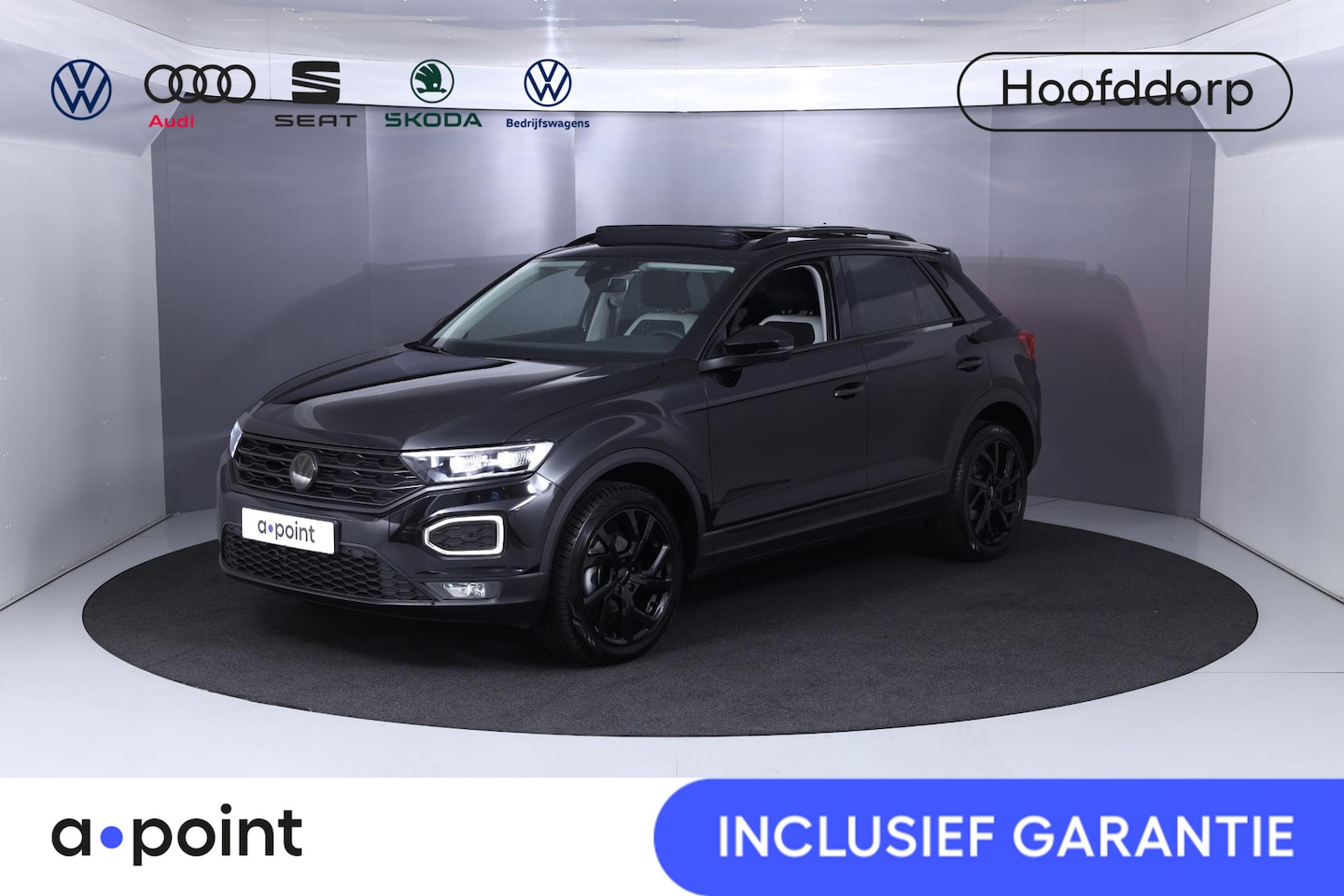 Volkswagen T-Roc - 1.5 TSI Sport 150pk DSG | PANO-dak| Navi| Alarm| digital display| - AutoWereld.nl