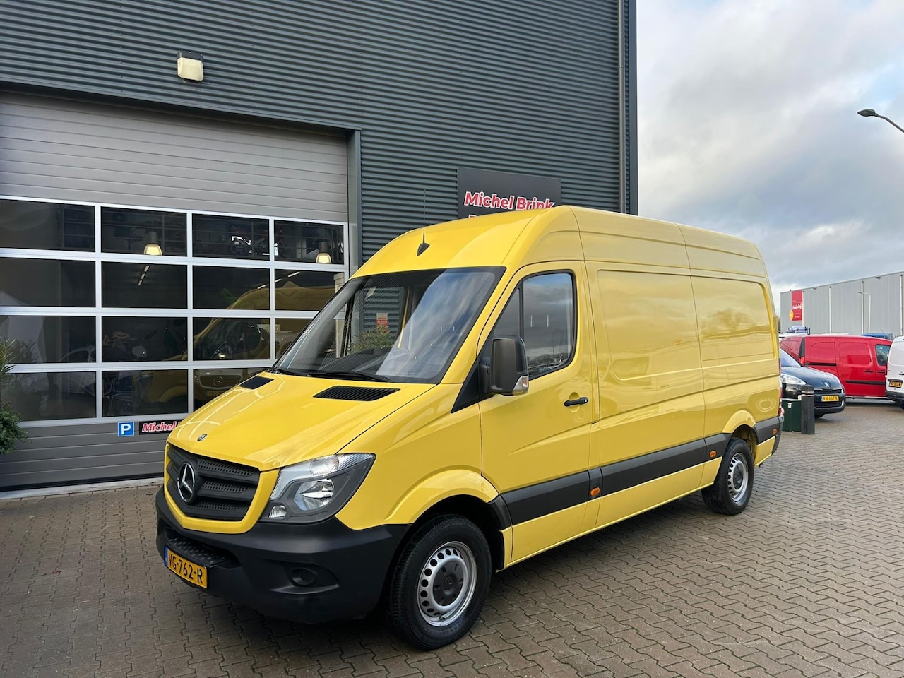 Mercedes-Benz Sprinter - 313 2.2 CDI 366 EHD L2 H2 Automaat - AutoWereld.nl