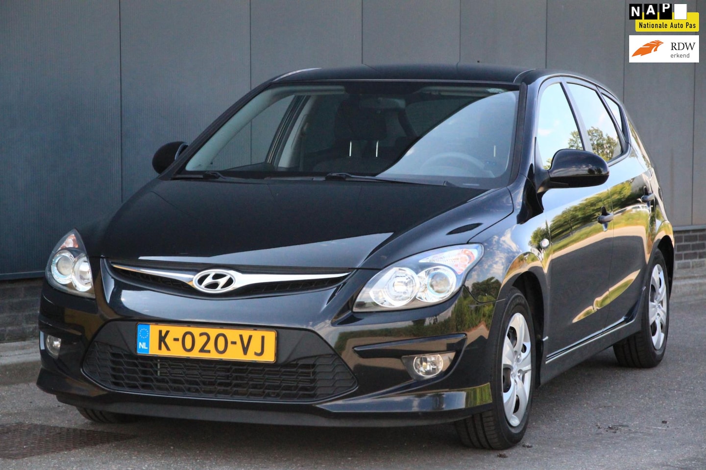 Hyundai i30 - 1.4i i-Motion Airco/Cruise/Trekhaak/Elek.pakket - AutoWereld.nl