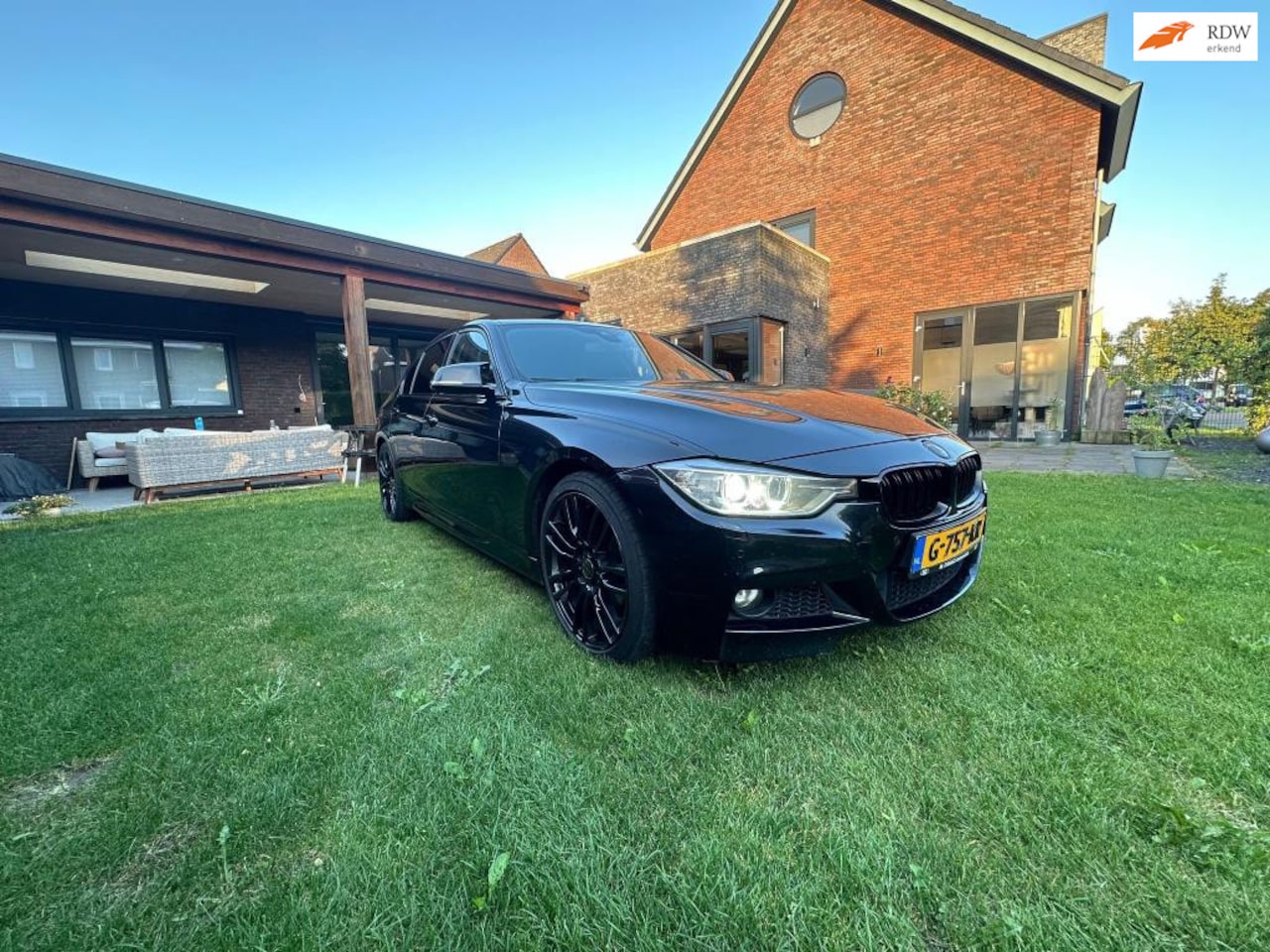 BMW 3-serie - 330d High Executive 330d High Executive - AutoWereld.nl