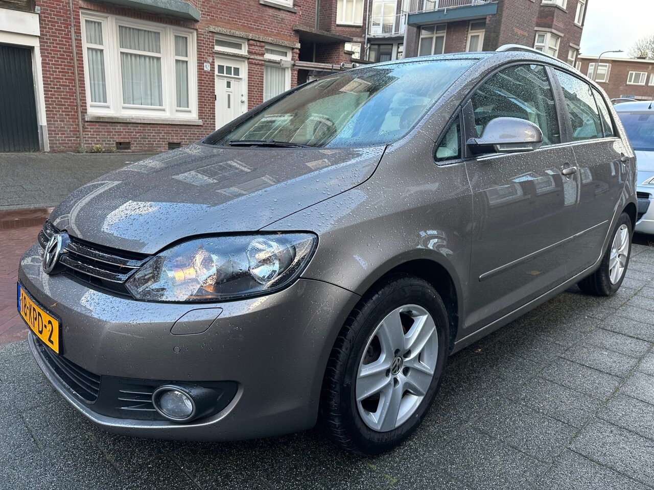 Volkswagen Golf Plus - 1.4 TSI Comfortline AUTOMAAT Airco ParkSensoren 1e Eig 45000km NAP Als Nieuw - AutoWereld.nl