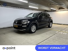 Volkswagen T-Roc - 1.5 TSI Style Business 150 pk Automaat (DSG) | Navigatie | Parkeersensoren | Adaptieve cru