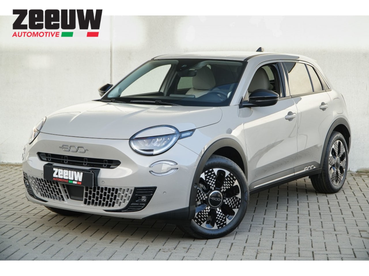 Fiat 600 - 1.2 Hybrid 100 PK La Prima | Navi | Camera | Carplay - AutoWereld.nl