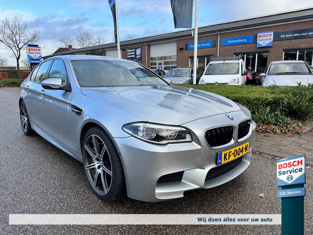 BMW M5 - 5-Serie 4.4 PURE METAL SILVER - AutoWereld.nl