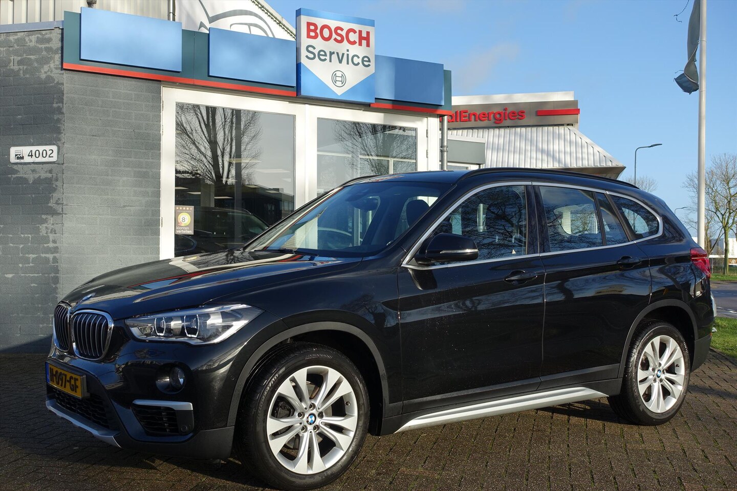 BMW X1 - (f48) sDrive18i AUT Edition X-Line | LEDER | LED | NAVI | ECC | HIFI - AutoWereld.nl