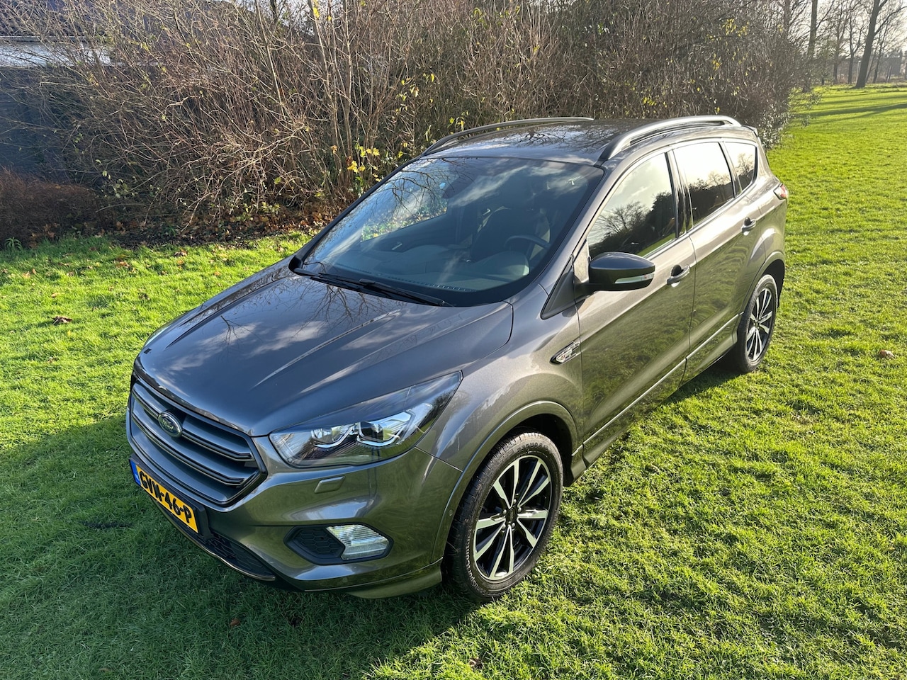 Ford Kuga - 1.5 EcoBoost ST Line *NIEUWSTAAT*NAVI*STOEL VERW*PDC*AIRCO* - AutoWereld.nl