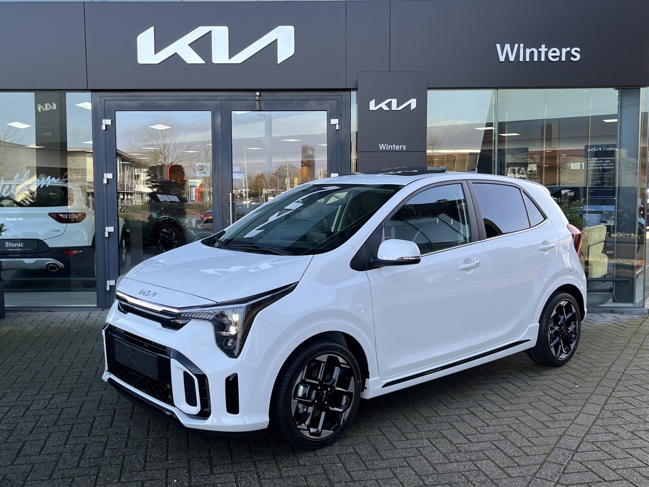 Kia Picanto - 1.0 DPI GT-Line ECC Cr.Control Navi+Camera BT+USB Pano Leder 16"LMV Keyless LED 7jr.Garant - AutoWereld.nl