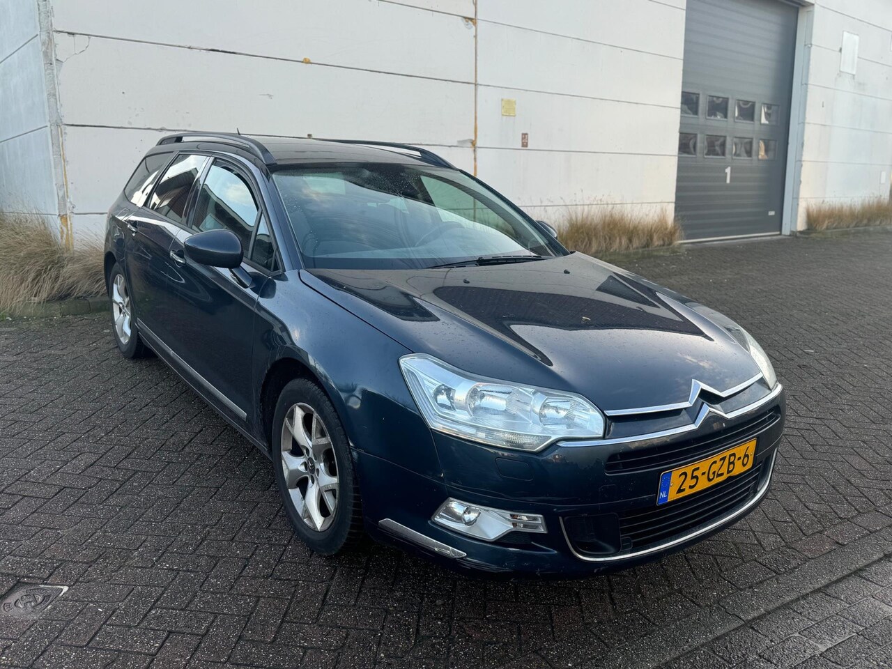 Citroën C5 Tourer - 2.0 HDiF Ligne Business NAVI|PDC|NIEUWE APK - AutoWereld.nl