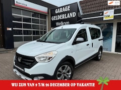 Dacia Dokker - 1.2 | Navi | Cruise | Climate | Leder | Pdc | Isofix | Flex | Zeer nette staat