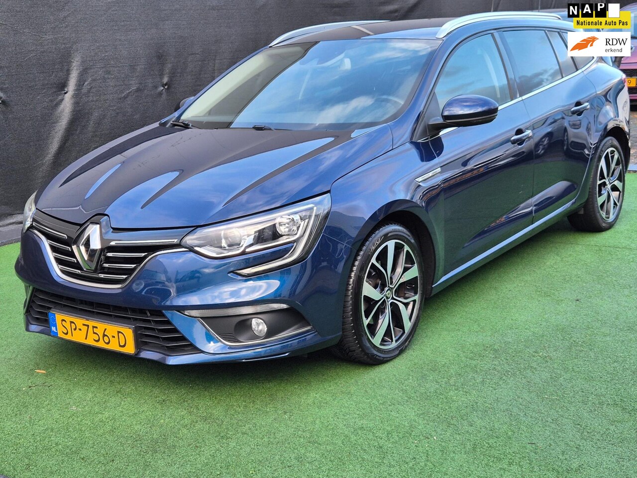 Renault Mégane Estate - 1.2 TCe Bose nieuwe distributie AUTOMAAT NAP! - AutoWereld.nl