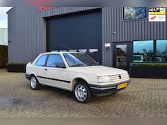 Peugeot 309 - 1.6 XL | Automaat | NAP | 3 deurs