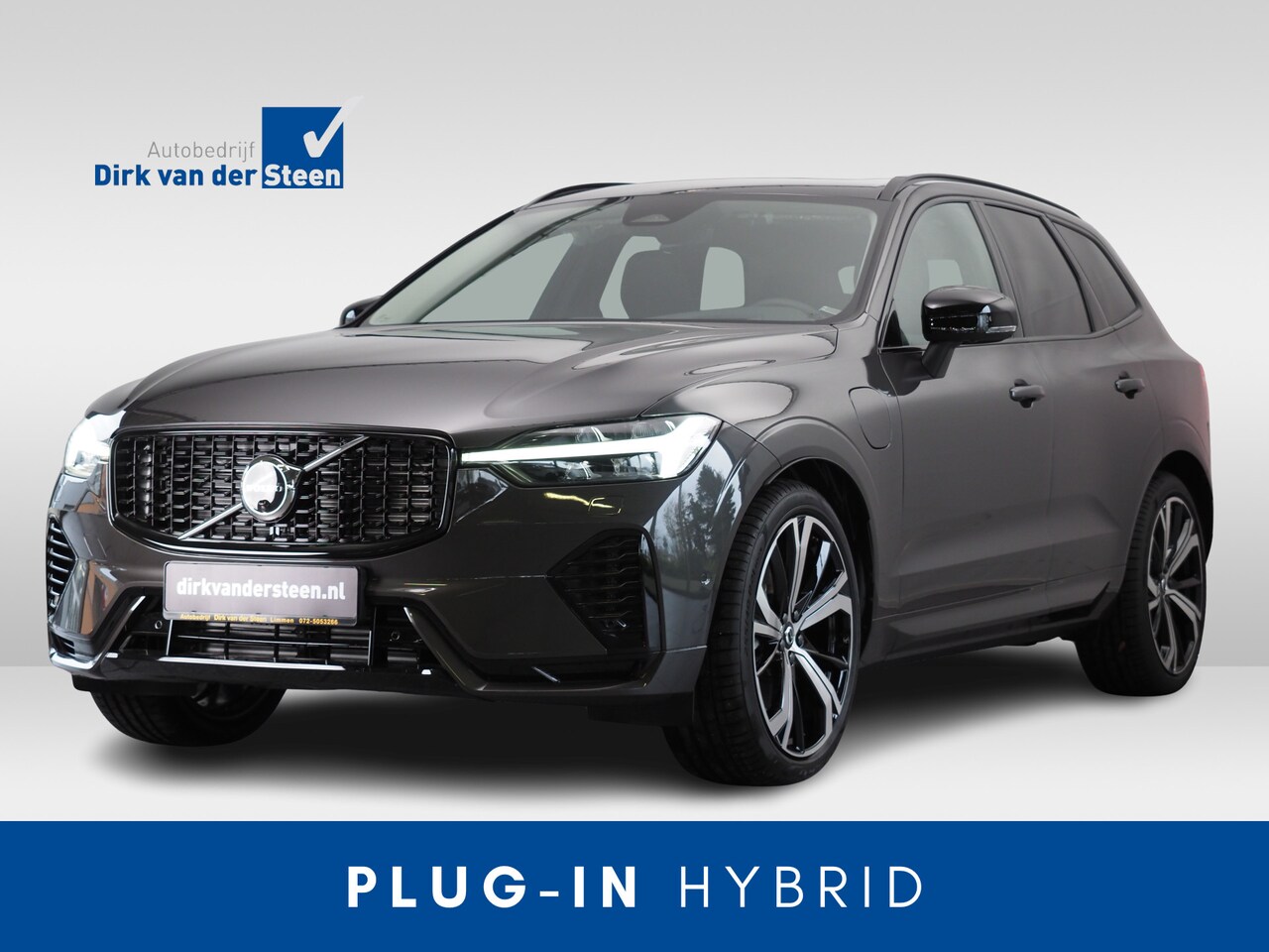 Volvo XC60 - 2.0 Recharge T6 AWD Ultra Dark | Luchtvering | Harman Kardon | Panoramadak | Leer | Gevent - AutoWereld.nl