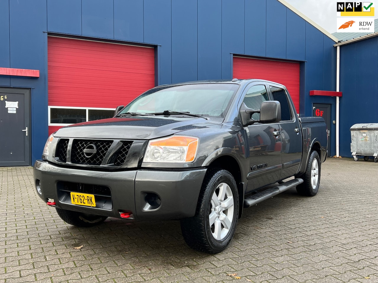 Nissan Titan - 5,6 LE - AutoWereld.nl